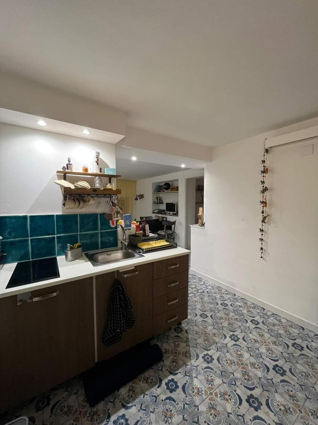 Duba House Holiday Home ปาแลร์โม ภายนอก รูปภาพ