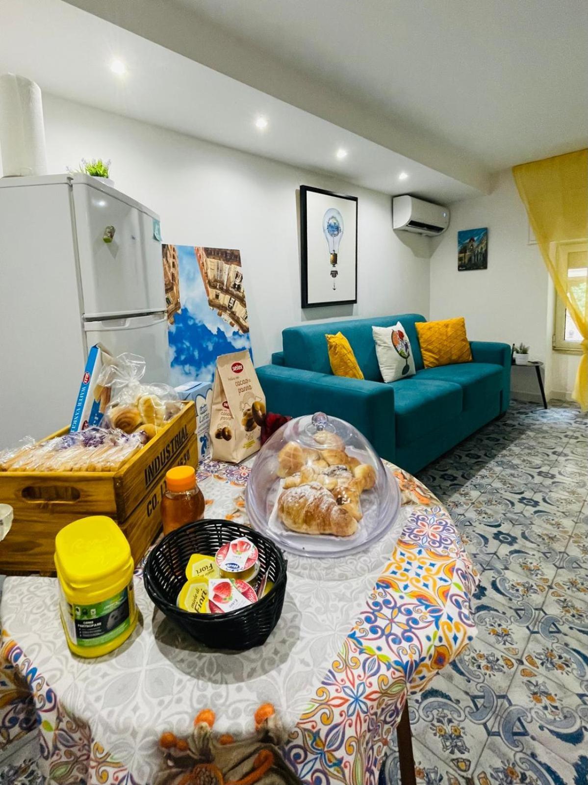 Duba House Holiday Home ปาแลร์โม ภายนอก รูปภาพ